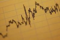 开盘:三大指数大幅低开沪指跌1.4% 板块个股普跌