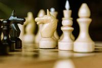 金融时报刊评:保险机构网点缘何骤减?
