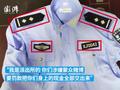 男子冒充警察对“穿拖鞋开电瓶车”罚款:被群众发现报警