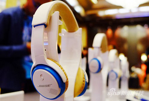 SoundLink贴耳式蓝牙耳机