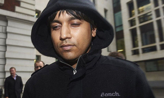 萨劳不仅被指控利用虚假订单操纵市场，还被控助推“闪崩”的发生。