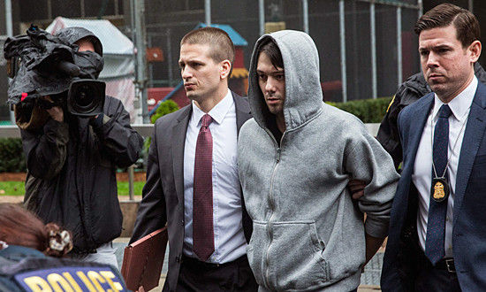 药企奸商老板史克雷利被美国联邦调查局逮捕