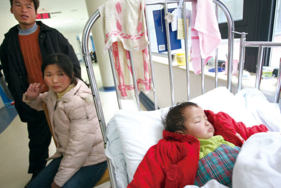 在等待接受手术的患儿 IC图