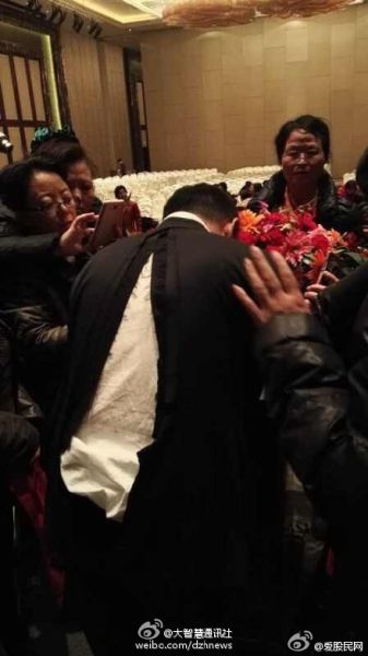 宋鸿兵太原被打现场