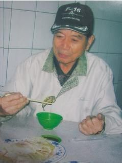 图为台湾尚德实业董事长蔡城