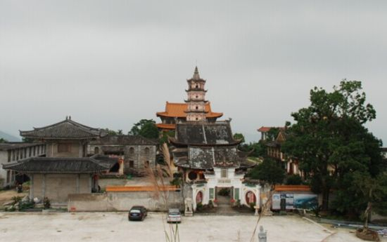 千年古刹昭明寺 《中国经济周刊》记者 韩文I摄