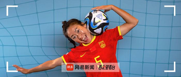 中国女足队中名副其实的老将 吴海燕:30岁 怎么了?