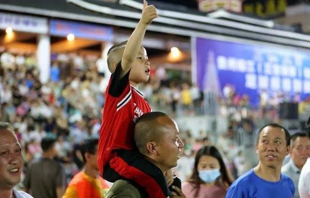 2023中国足球总结：村超打开乡村经济振兴新大门