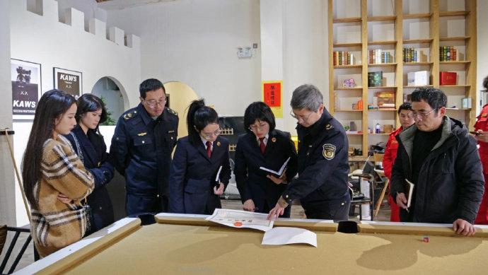 义乌市检察院邀请“益心为公”志愿者等人员对整改情况进行跟进监督。
