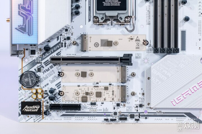 七彩虹igame b760m ultra z背插主板装机评测