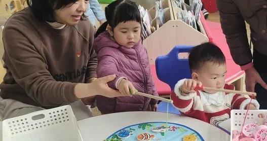 大手拉小手，趣味早教开启欢乐亲子时光