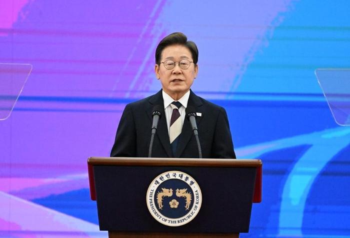 6月4日，李在明在总统就职宣誓仪式上发表演讲。
