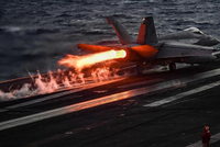 美军通报：美舰误判，击落自家战机