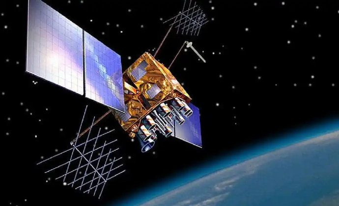 星链卫星机动示意图