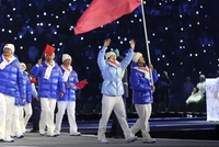 米兰冬奥会开幕，中国代表团亮相，谷爱凌再出征！郎朗时隔18年再登奥运开幕式舞台，奏响《奥林匹克颂》