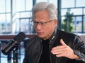 黄仁勋深度访谈：为什么 Token 工厂会是 AI 的终极形态？