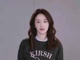 李小冉闻小狗臭脚直呼好臭