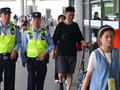 上海南站“五一”假期迎客流高峰，警方精准调度护航每一段旅程