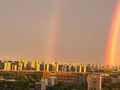 雨过天晴，北京天空出现超大双彩虹！