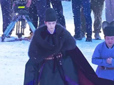 丁禹兮大氅造型氛围感拉满