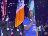 特朗普现身尼克斯主场观战NBA总决赛 大屏闪现嘘声四起特朗普微笑回应