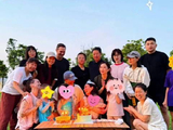 卢靖姗晒全家福庆生，韩庚儿女近照曝光