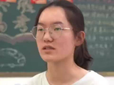 河南699分寒门学子韩雅平：奖学金花了一点 剩下都给爸妈