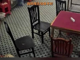 老人进店休息离世，店家帮扶遭索赔10万，店主儿子：经两次协商最终赔偿1.9万元