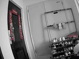 “10万元现金不见了！” 女子装上监控发现前邻居作案，细节曝光