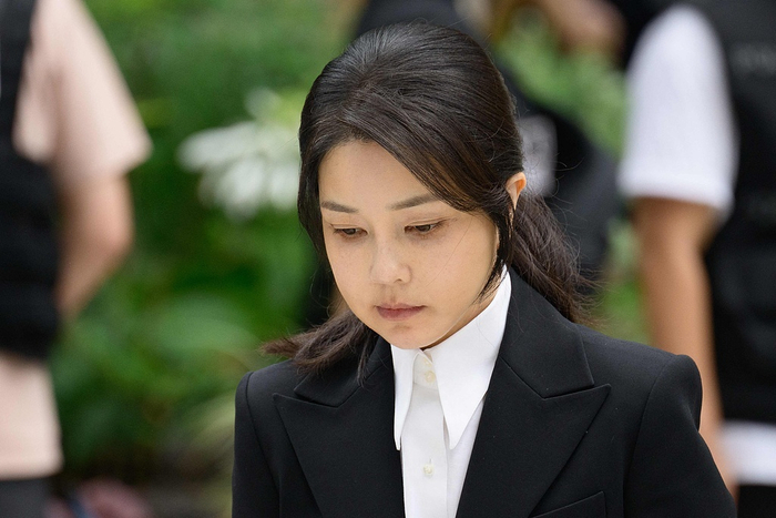 韓國前總統夫人金建希涉嫌“賣官鬻爵”獲刑5年