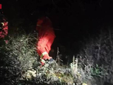 视频｜中秋夜母女误入野山被困，门头沟消防及时救援