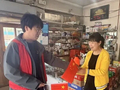【国旗耀北疆】新镇乡：入户送国旗 厚植爱国情