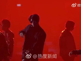 云旗唱跳舞台元气满满