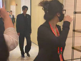 张若昀飞天奖上班路透张若昀黑西装贵气拉满