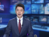 香山红叶节迎开幕后首个周末 市民游客冒雨赏秋