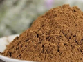 蛋白粉涨价，有人用蟑螂粉当“平替”，每斤不到20元，号称蛋白质含量达70%，医生紧急提醒