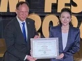 章子怡受聘香港浸会大学荣誉教授，本人发声：心中感恩，亦诚惶诚恐