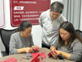 纸上生花 “剪”出致富路——福馨社区巾帼剪纸培训班持续赋能妇女增收
