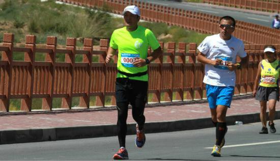 资深跑者魏江雷