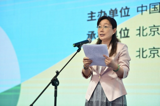 [中国儿童少年基金会副秘书长朱东云]