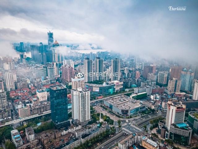 穿云见武汉雨季云海下的江城美景 新浪图片