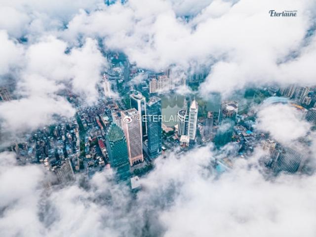 穿云见武汉雨季云海下的江城美景 新浪图片