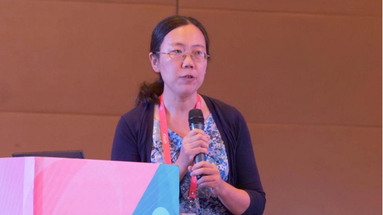 　　李津，教授，费城儿童医院应用基因中心研究科学家，天津市罕见病协会青委会委员、天津医科大学教授