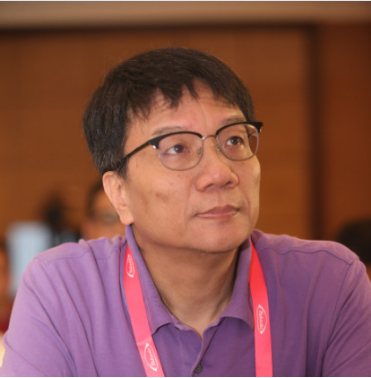 祁鸣，教授，浙大医学院附属第一医院遗传与基因组医学中心主任，浙大附属邵逸夫医院双聘教授，美国罗切斯特大学医学院病理系教授