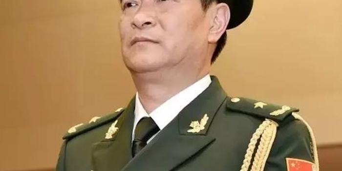 武警江西总队司令员龚明洪晋升少将警衔