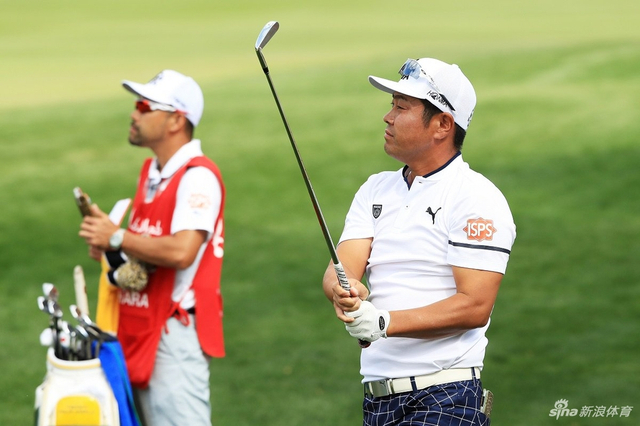 谷原秀人并列领先