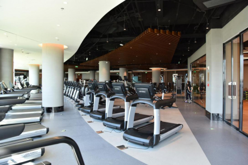 万丽海景健身俱乐部的先进器械