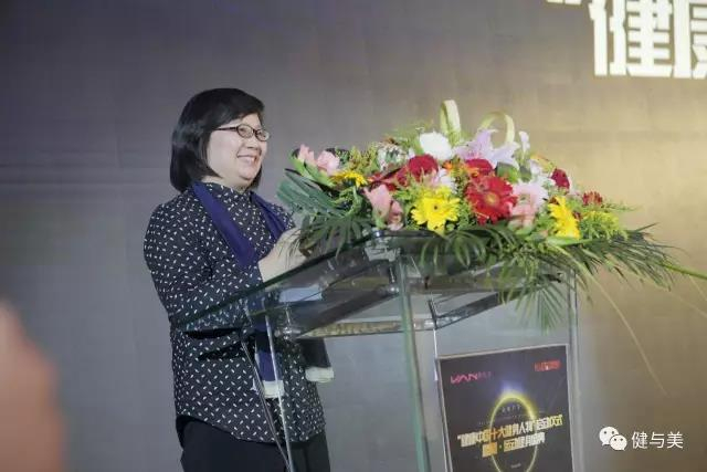 中国体育报业总社副社长袁海娜致辞