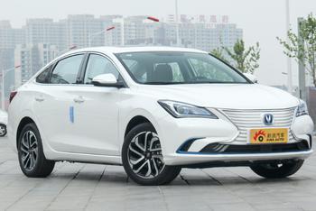 续航405km 逸动EV