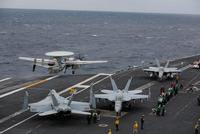 美航母在阿拉伯海再出重大事故 预警机撞坏4架F/A-18